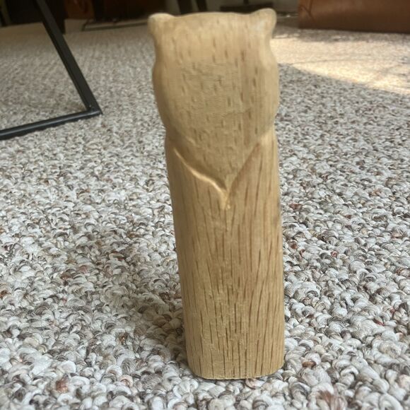 Hand Carved Wooden Owl Statue NT 2016 Perched Bird Artwork 5" Tall - Picture 5 of 9
